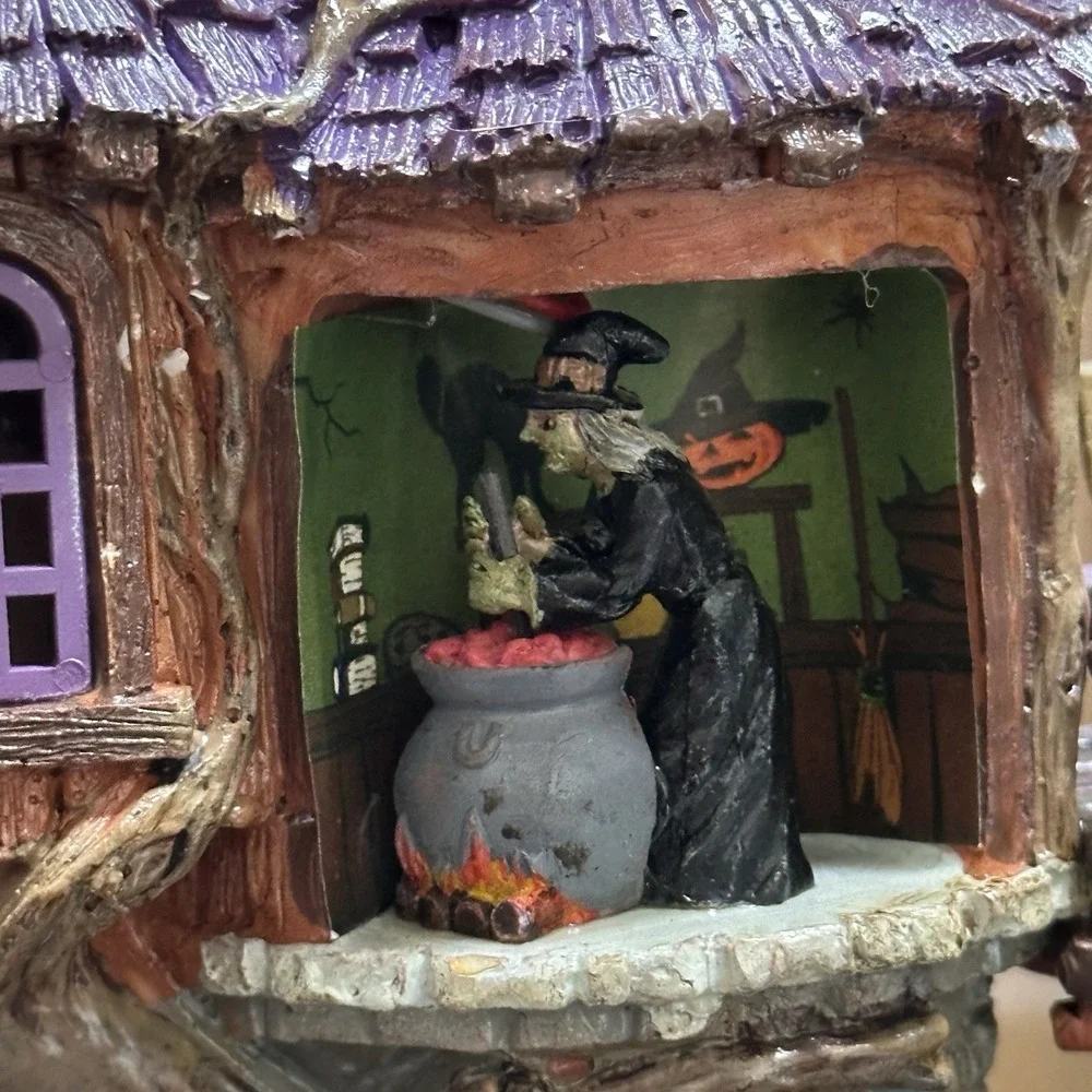 Lemax Spooky Town Witches Tower Michaels Exclusive 2018‎ w/ Box & Adapter